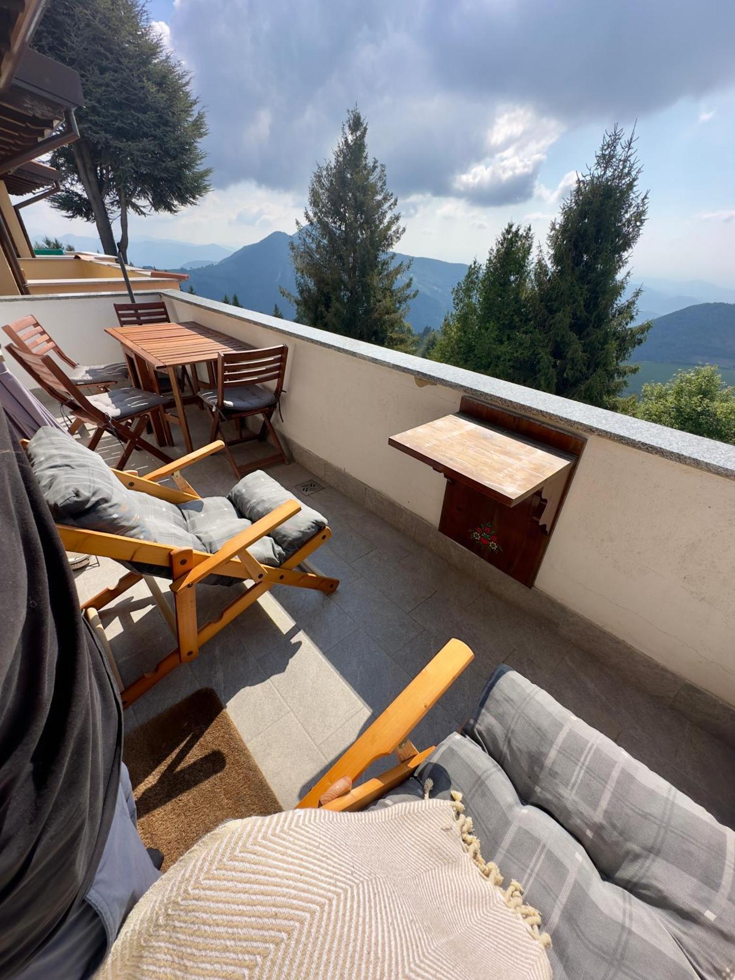 Panorama 1200, In The Heart Of The San Fermo Hills Apartamento Adrara San Rocco Exterior foto